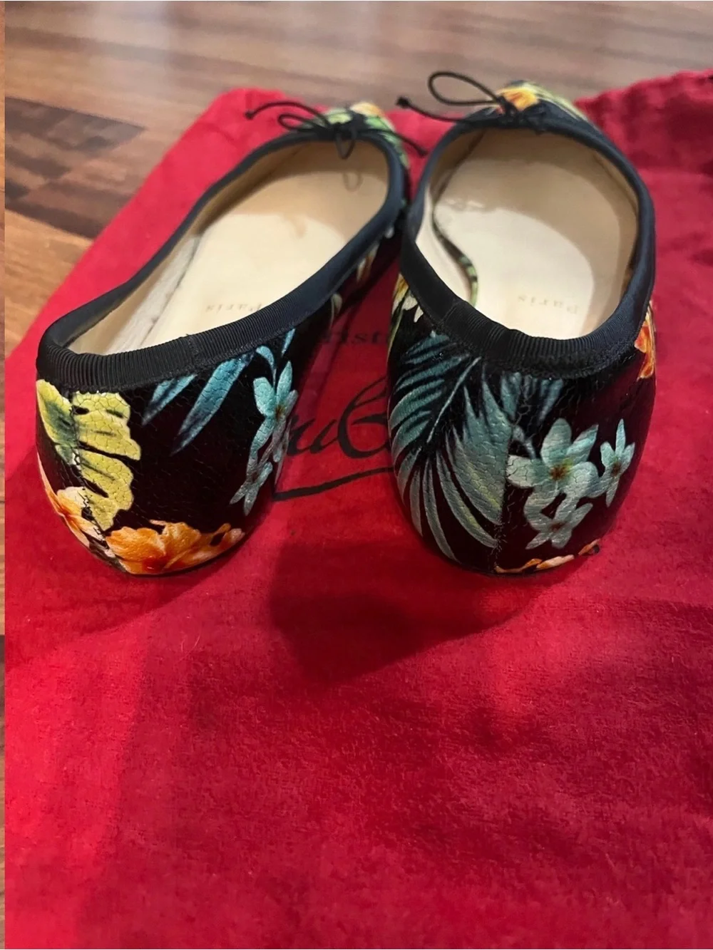 Christian Louboutin Black Floral Pointed Toe Flats 37.5 - Sz 7